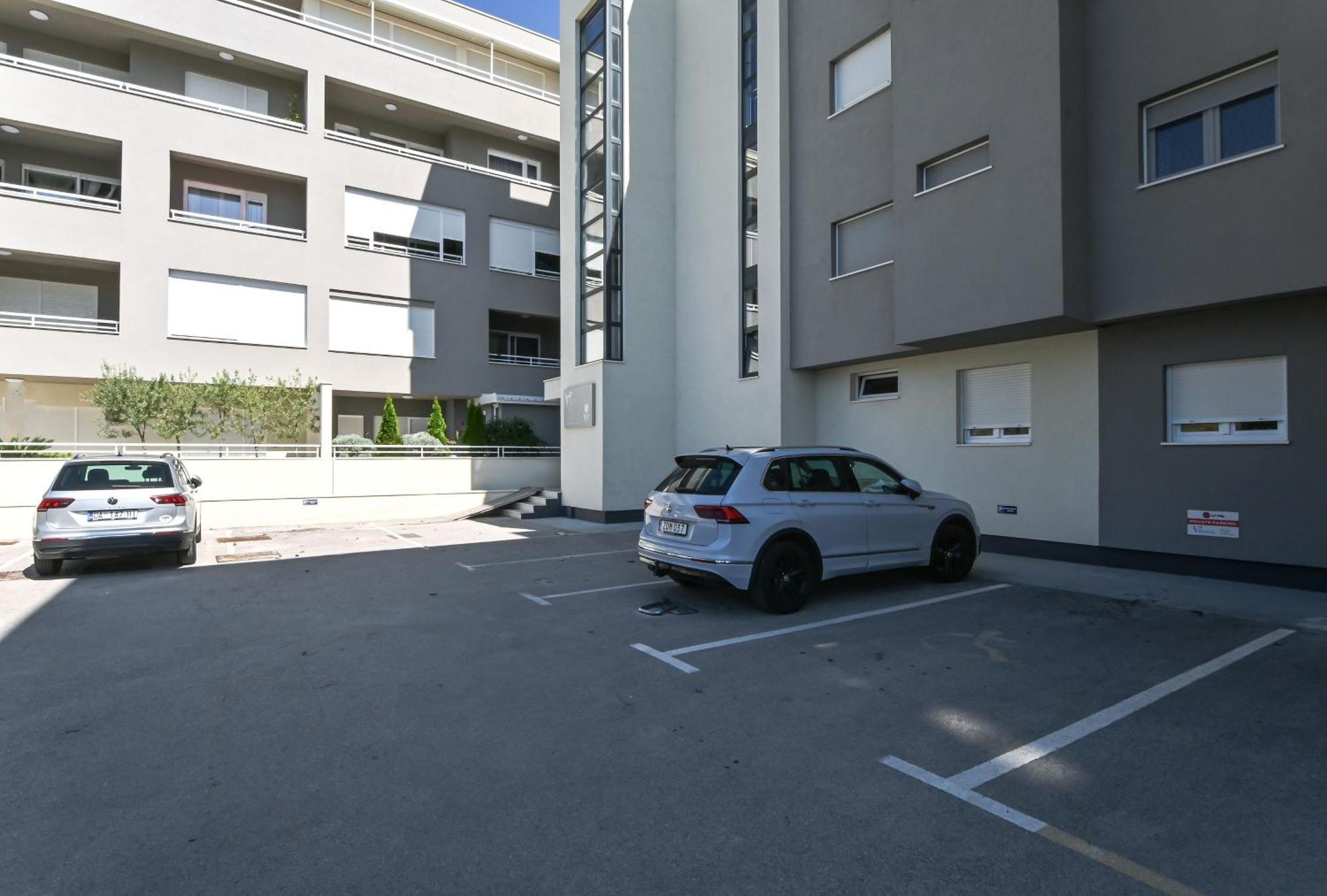 Tri Masline With Seaview Apartment *