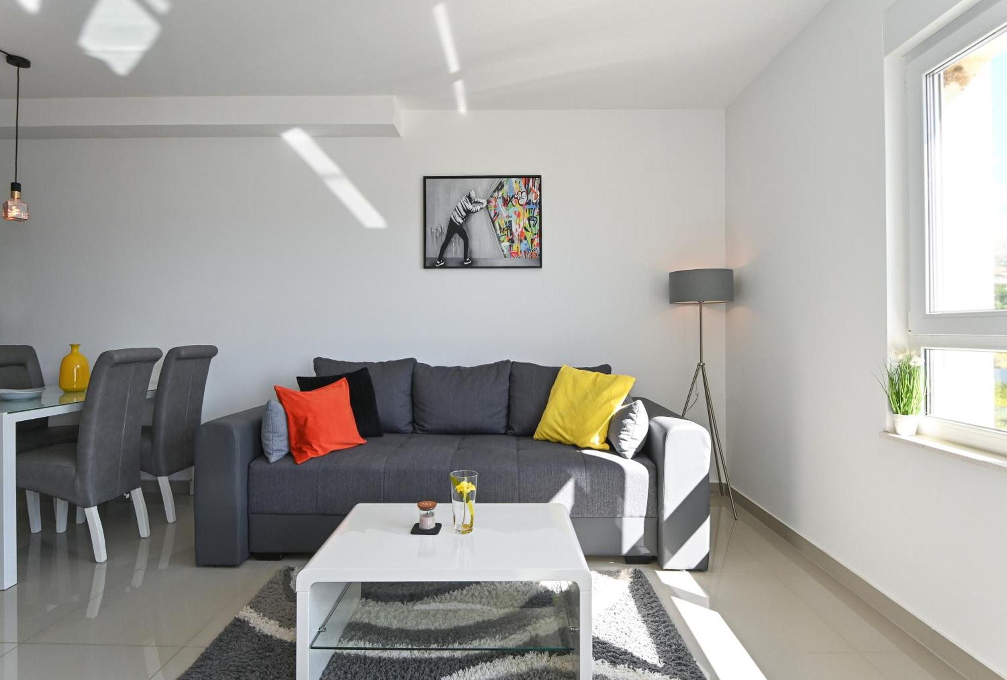 Tri Masline With Seaview Apartment Trogir