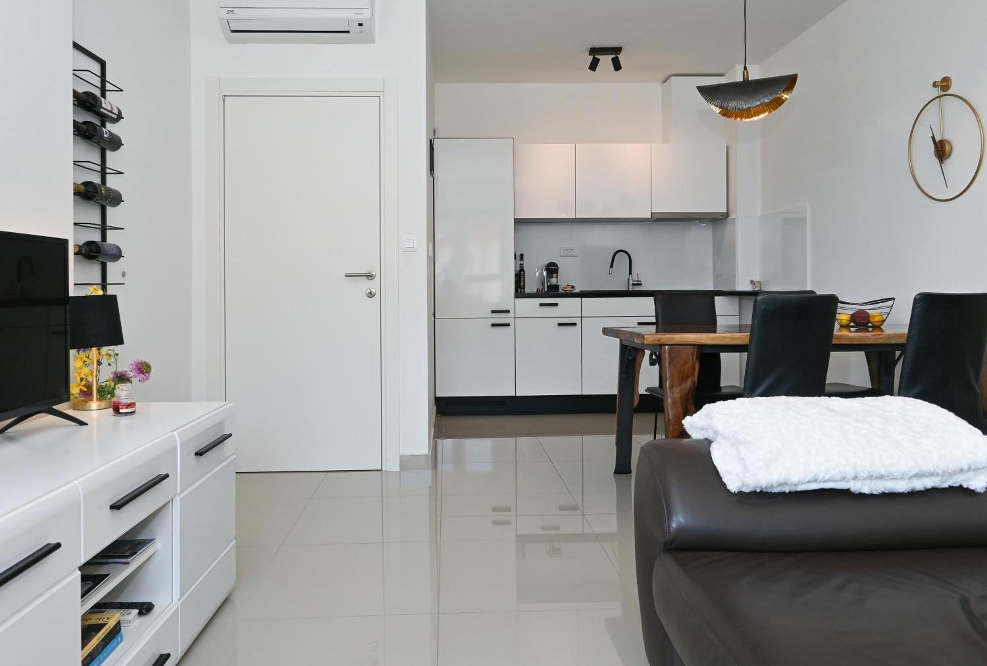 Apartament Tri Masline With Seaview
